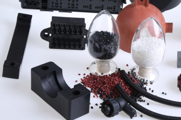 尼龍?zhí)祭w維是什么材料？碳纖維增強(qiáng)尼龍具備哪些性能特點(diǎn)？